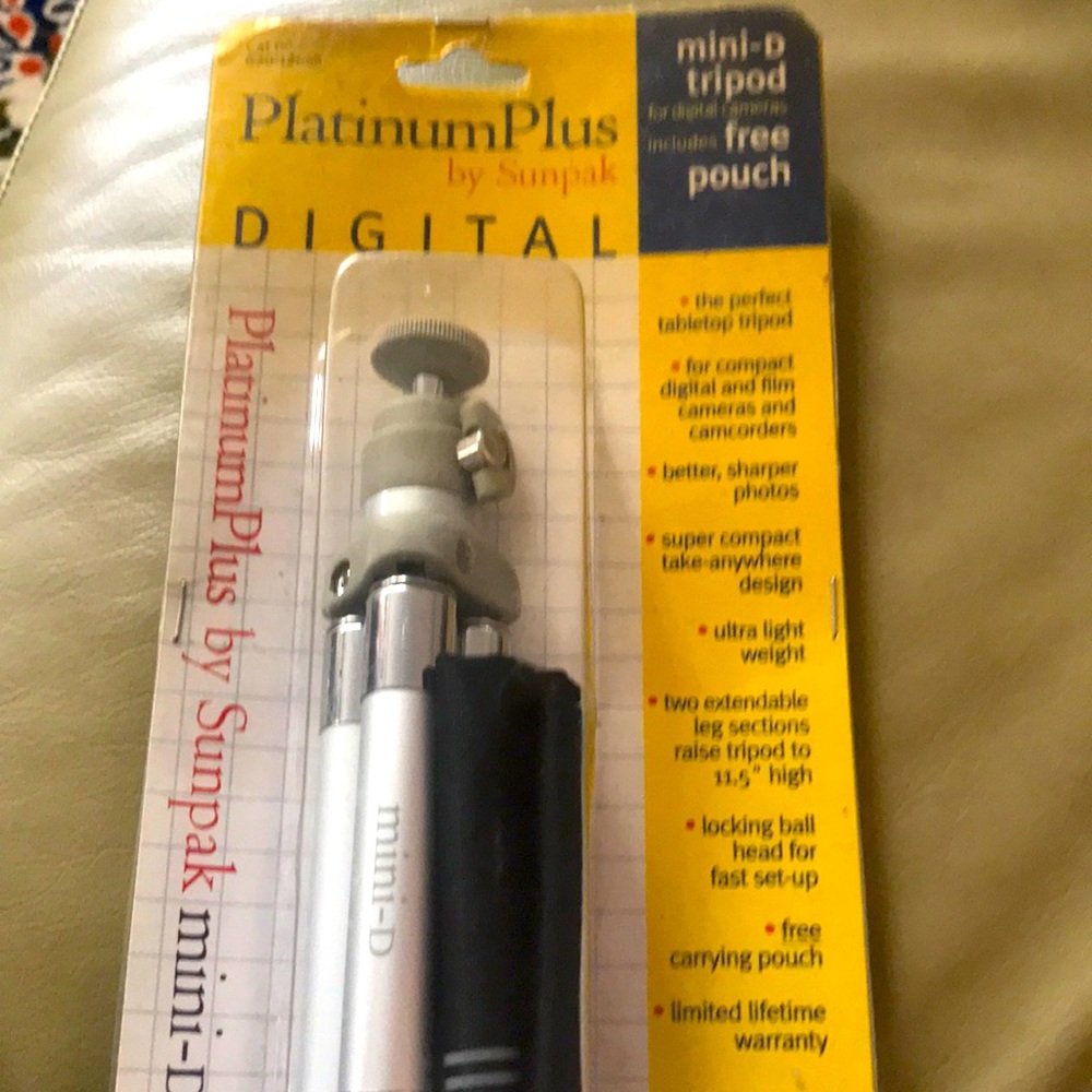NIB.Platinum Plus by Sunpak Mini-D Tripod